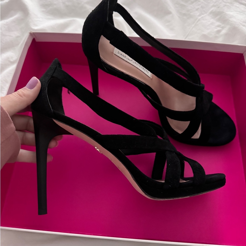 DVF Heels size 8.5